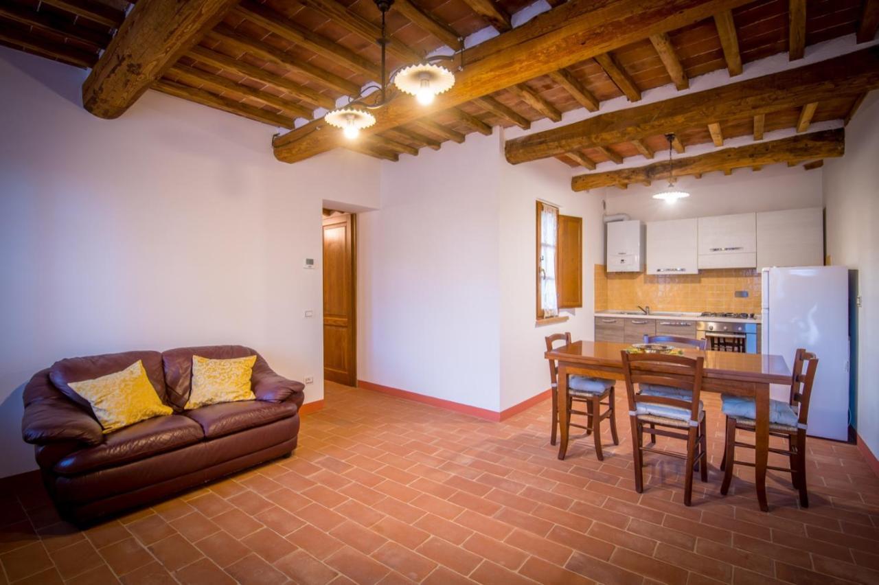 Ulivo-Chianti Charming Flat With Private Parking! Apartment Asciano Bagian luar foto