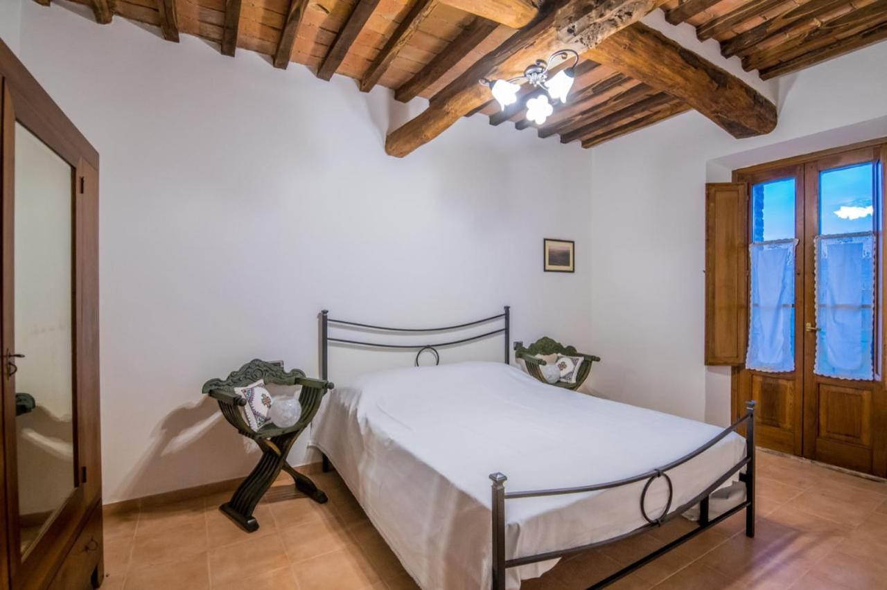 Ulivo-Chianti Charming Flat With Private Parking! Apartment Asciano Bagian luar foto